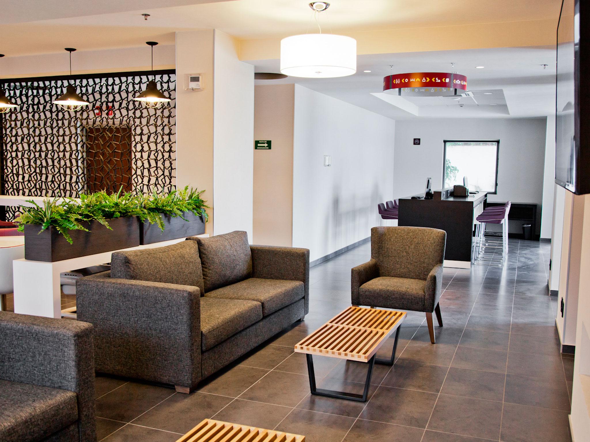 City Express Suites By Marriott Tijuana Rio Exteriér fotografie